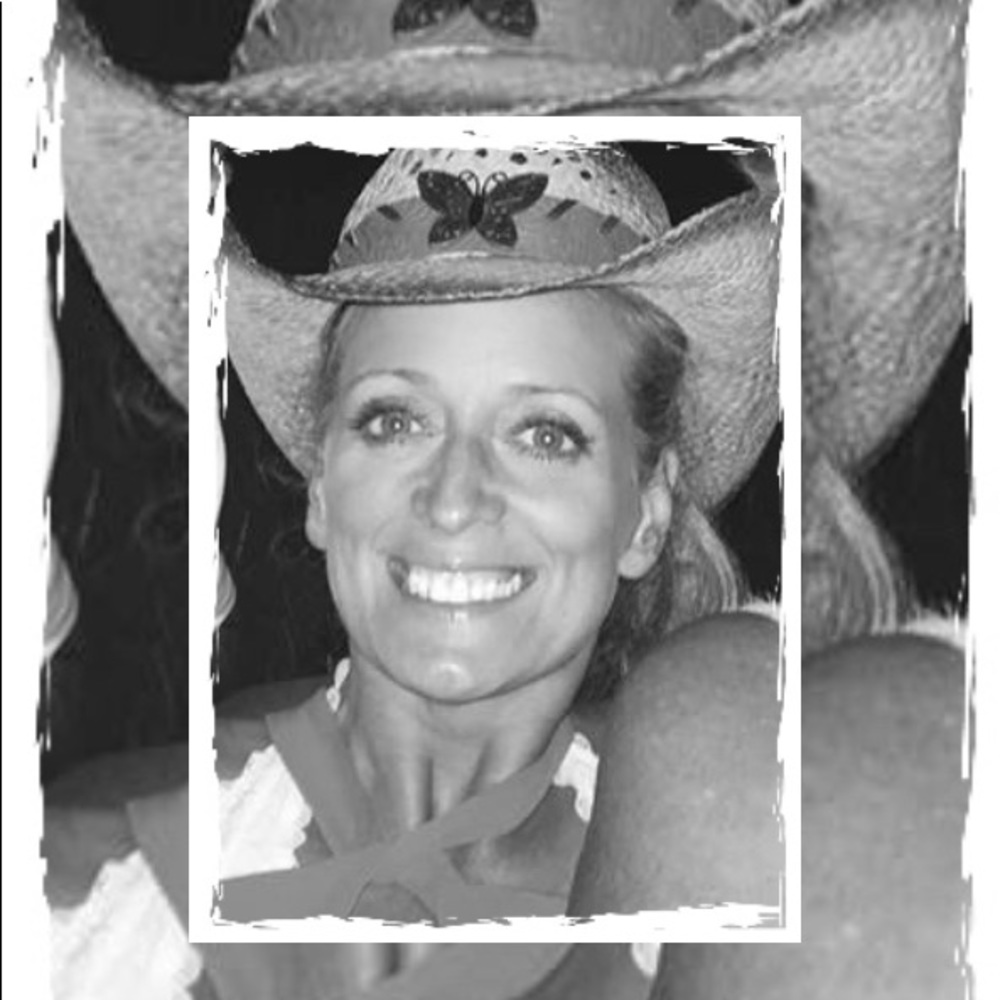 Meet your Posher, Dawnette